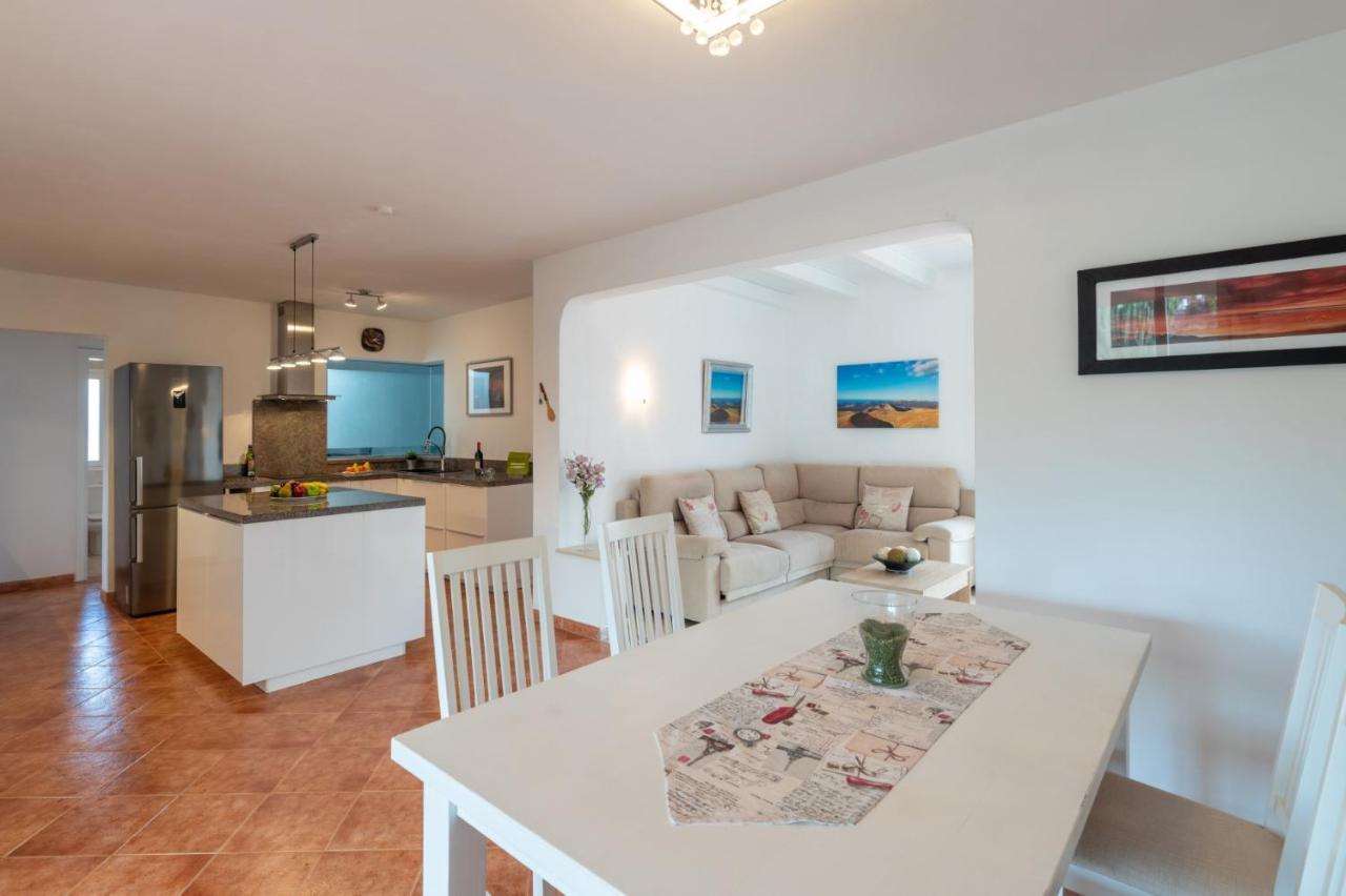 Villa Sarita Sol By Villa Plus Playa Blanca  Exterior foto