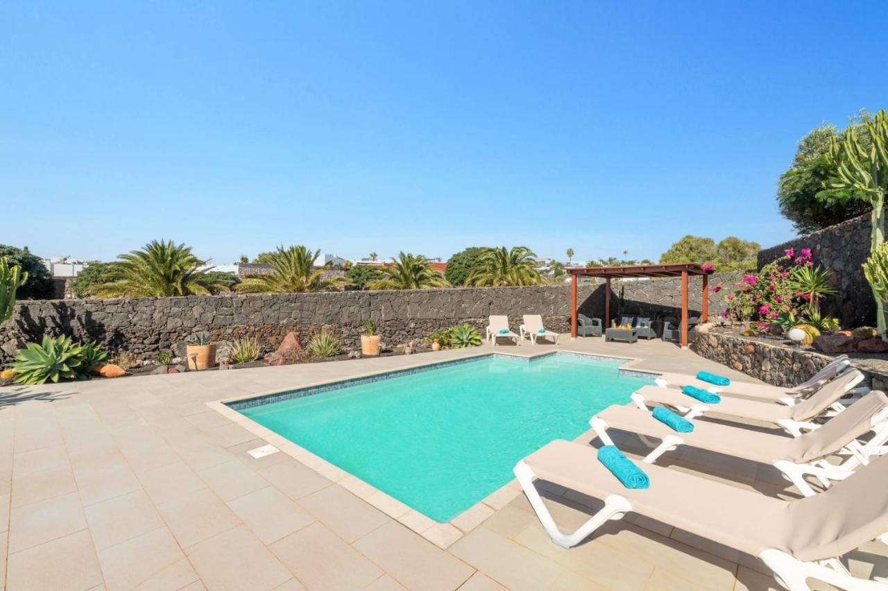 Villa Sarita Sol By Villa Plus Playa Blanca  Exterior foto