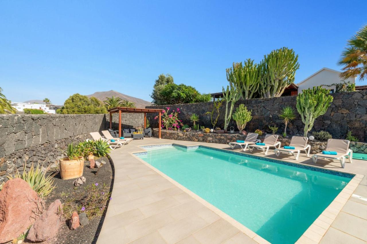 Villa Sarita Sol By Villa Plus Playa Blanca  Exterior foto